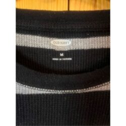 Old Navy Mens Black Striped  Long Sleeve Knit Shirt Med