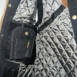 Vest outdoors