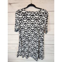 LuLaRoe Women’s Jack Skellington Print Scoop Neck Short Sleeve T-Shirt Size M