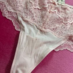 VS Thong