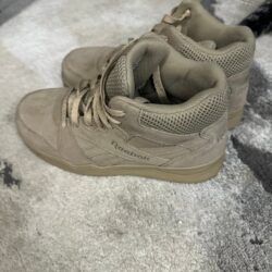 Reebok stealtoe shoes