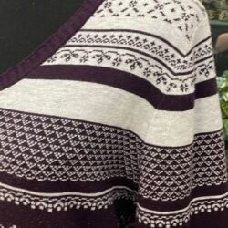 Croft & Barrow V-neck, purple and gray sweater. Size large.