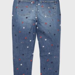 Tommy Hilfiger Embroidery Mom Jean from the 90’s new, no tags