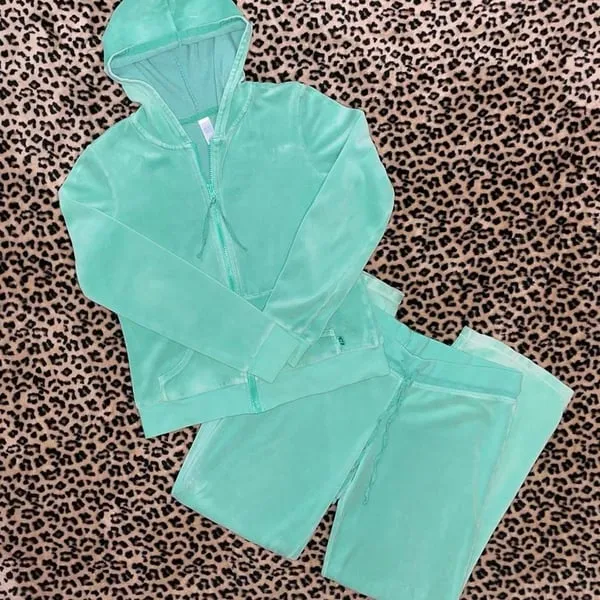 Y2k juicy couture style velour tracksuit