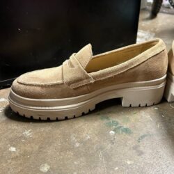 Size 9 Zoe Chunky Leather Loafers