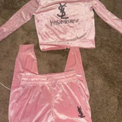 New women’s pink set size medium