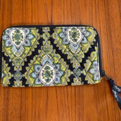 Vera Bradley Large Cambridge Z