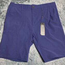 Kenneth Cole Golf Shorts Size 32