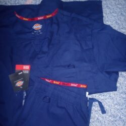 New with tags Men’s M na