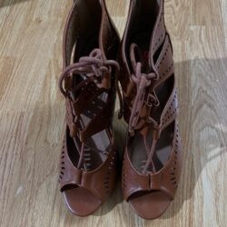 BRAND NEW!!! Bongo Cork Plaid 