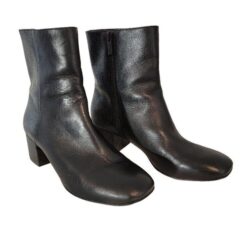 Donald Pliner Women’s Ankle Boots Sz 8.5 Black Leather Zipper Textured