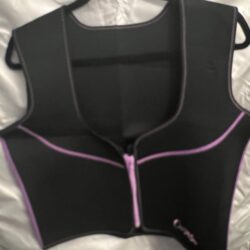 Curves size XL vest & tri