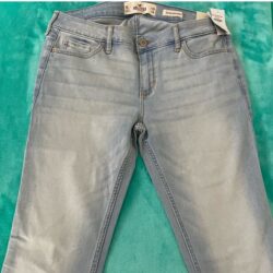 NWT New Hollister Low Rise Super Skinny Jeans Size 9s 9 Short