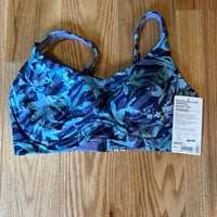 Athleta swim top nwt 38d/dd