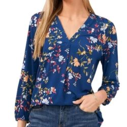 Two by Vince Camuto size 2X blue floral v-neck long sleeve knit top