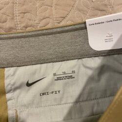 Men’s nike Dri-FIT UV 9″ Golf Chino Shorts tan size 40 NEW