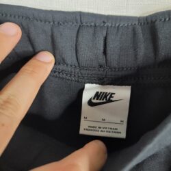 Nike Mens MEDIUM Tech Fleece J