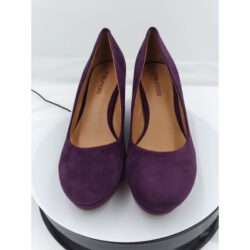 NIB Maurices 3.5″ closed toe wedge eggplant (purple) size 9
