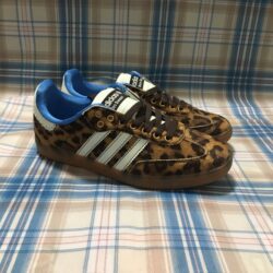 Adidas samba sneakers