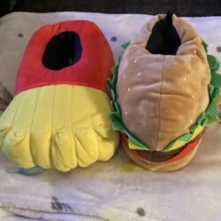 Unisex Plush Novelty Slippers, Size XXL(women’s size 10-11, men’s size 8-9