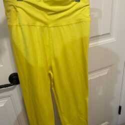 NWOT Women’s Bright Yellow Leggings