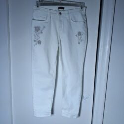Lee y2k modern series mid-rise fit white jeans 6 pants