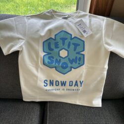 Snow Day basic blue flake tee size small