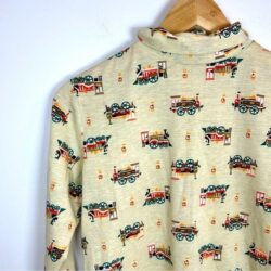 Vintage train novelty print turtle neck fits size s/m