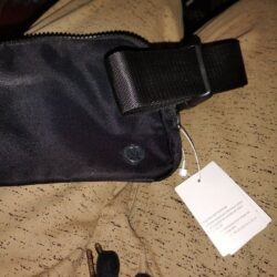 Lululemon Everywhere Belt Bag