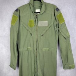NEW GENUINE US AIR FORCE Green NOMEX FIRE RESISTANT FLIGHT SUIT  40R.