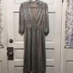 ALICE + Olivia Katina Metallic Ribbed Knit Dress Silver Size 4 Missing Belt