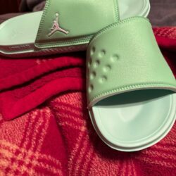 Jordan Play Slides