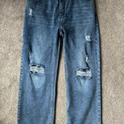 Women’s “Mom Jean” Size XL