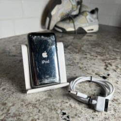 Ipod Touch (4th Generation) 32
