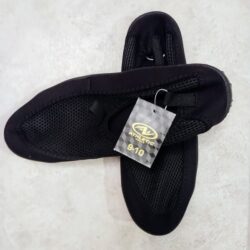 NWT Unisex Water Shoes