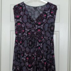 Torrid 1X maxi multi colored sleeveless dress with button chest and tie waist