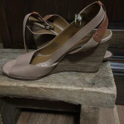 Lucky brand wedges