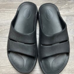 Oofos Black Comfy Shoes- M7 W9