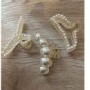 5 Pcs Large Pearl Hair Claw Clips White Black Thick Long Jaw Hair Clips - Image 6