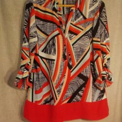 Valerie Stevens Ladies M  Geometric V-Neck Tunic Coral Black Colorblock Top