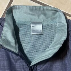 Nike Running Full Zip Hiking Athletic Gray Mesh Vest Women’s Size Medium (8-10)