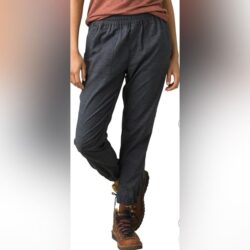 PRANA Women’s Mantra jogger pants in coal size XL