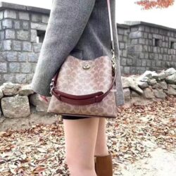 Bucket bag