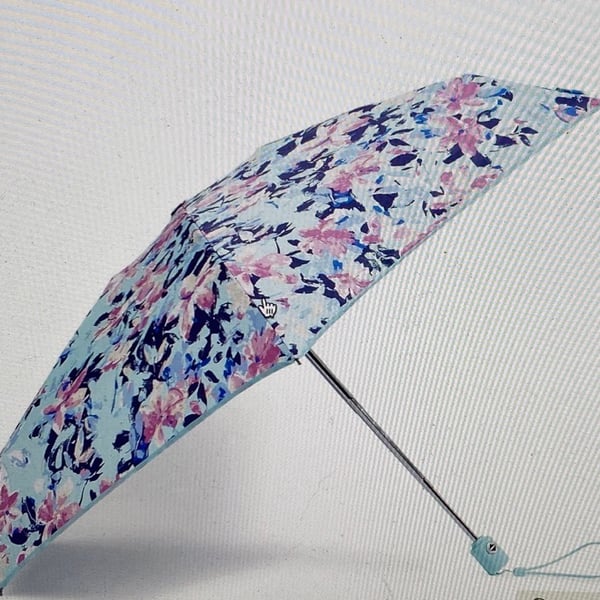 Vera Bradley Automatic Mini Umbrella – Floating Blossoms Pattern