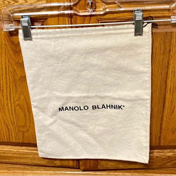 Manolo Blahnik Small Size Ivor