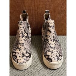 STEVE MADDEN WOMEN’S 7.5M  Wedgie BOOTIES BEIGE GRAY BLACK Snake Print