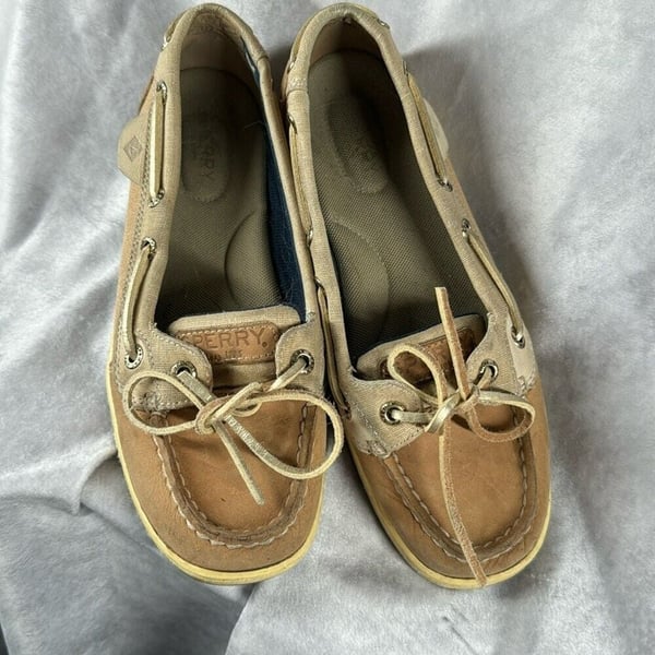 Women’s Sperry top sliders size 6 leather slip one boat beach vacation comfort