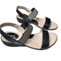 B.O.C. Born Concept Black Strappy Flat Slingback Sandals Womens Size 7