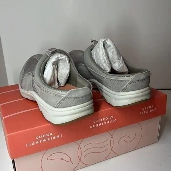 New in the Box Easy Spirits Argyle Mesh Clogs Light Gray size 5M - Image 3