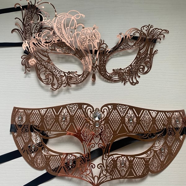 rose gold masquerade mask